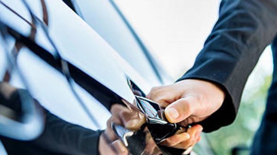 Chauffeur Service<br>